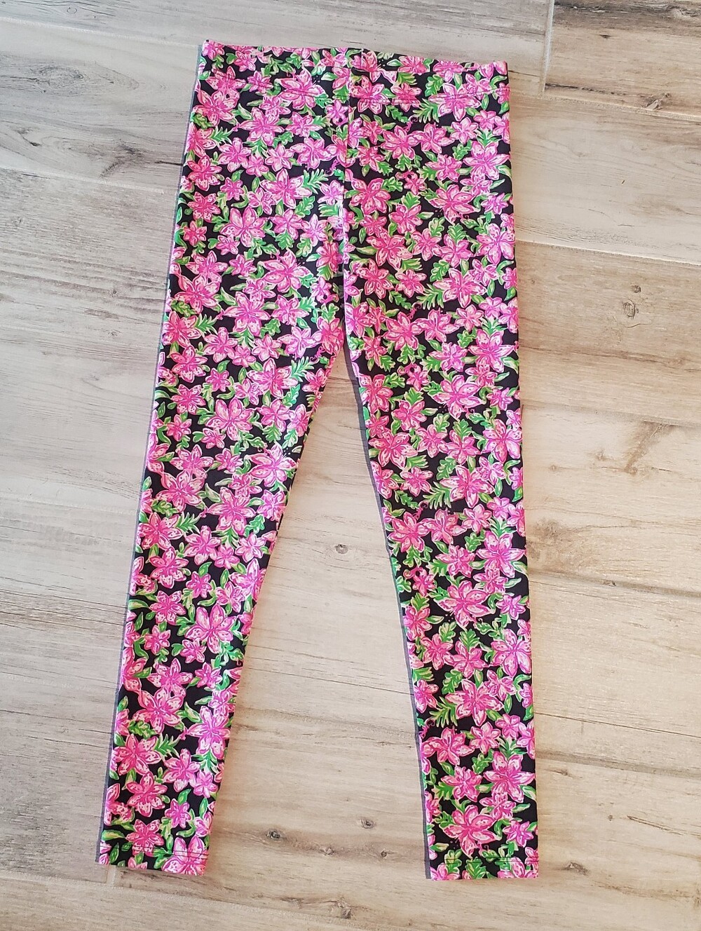 Lilly Pulitzer Girls Maia Leggings Onyx Lil Lilly Size L  Floral Pink Black